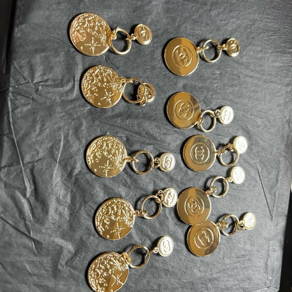 COPY - Set of 10 authentic Chanel holiday charms!!